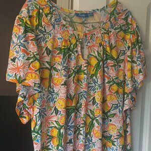 NWT Women's 2x Summer Top